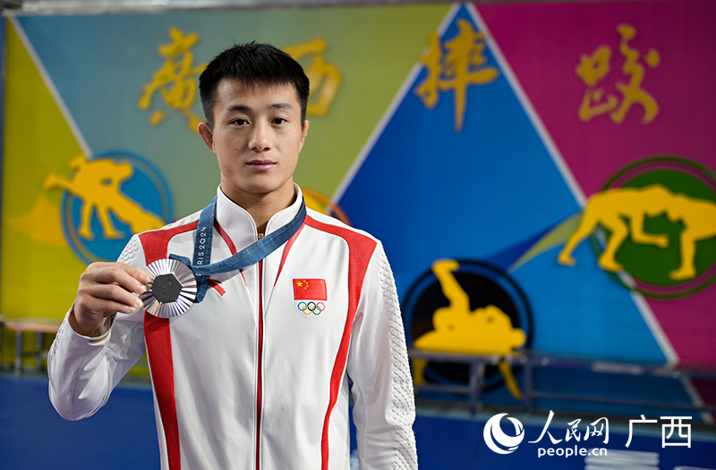 廣西摔跤運(yùn)動(dòng)員曹利國。人民網(wǎng) 雷琦竣攝