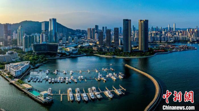 深圳市蛇口濱海文化創(chuàng)意街區(qū)。 廣東省文旅廳 供圖